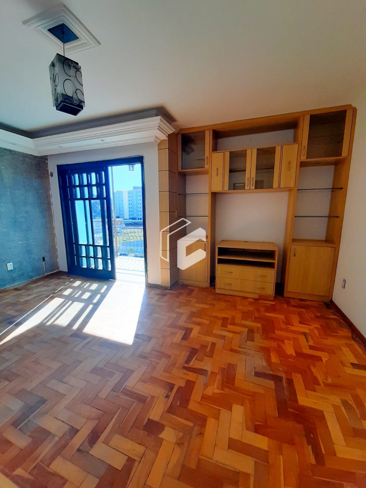 Apartamento à venda com 3 quartos, 95m² - Foto 2