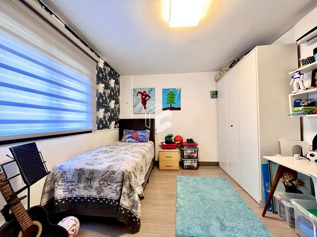 Apartamento à venda com 3 quartos, 123m² - Foto 13