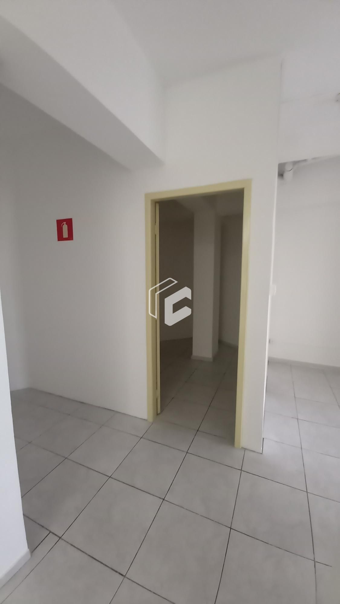 Conjunto Comercial-Sala para alugar com 7 quartos, 222m² - Foto 7