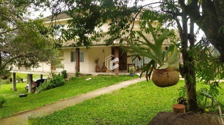 Casa, 4 quartos, 320 m² - Foto 1