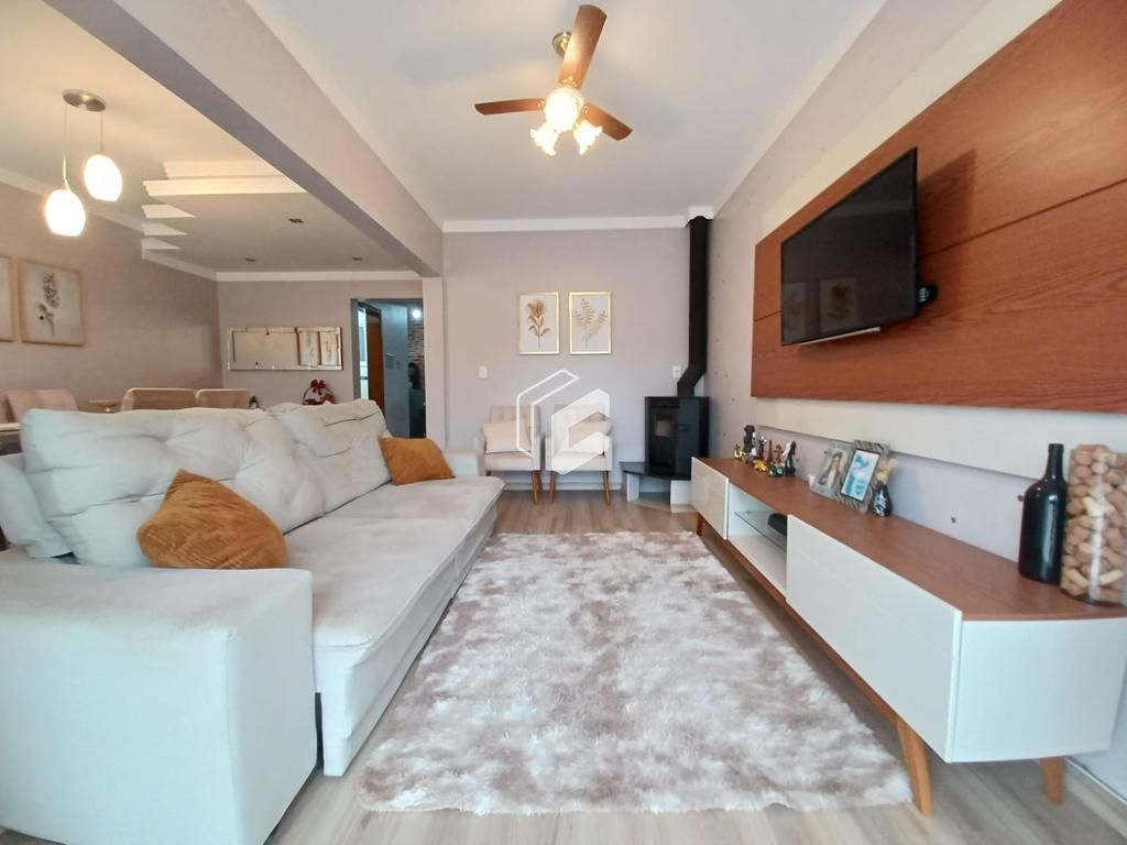 Casa à venda com 2 quartos, 98m² - Foto 3