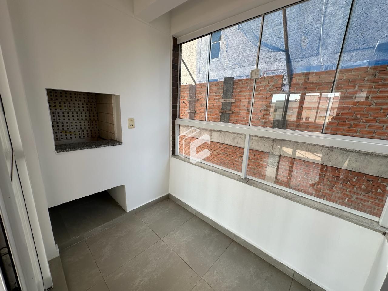 Apartamento à venda com 3 quartos, 108m² - Foto 4