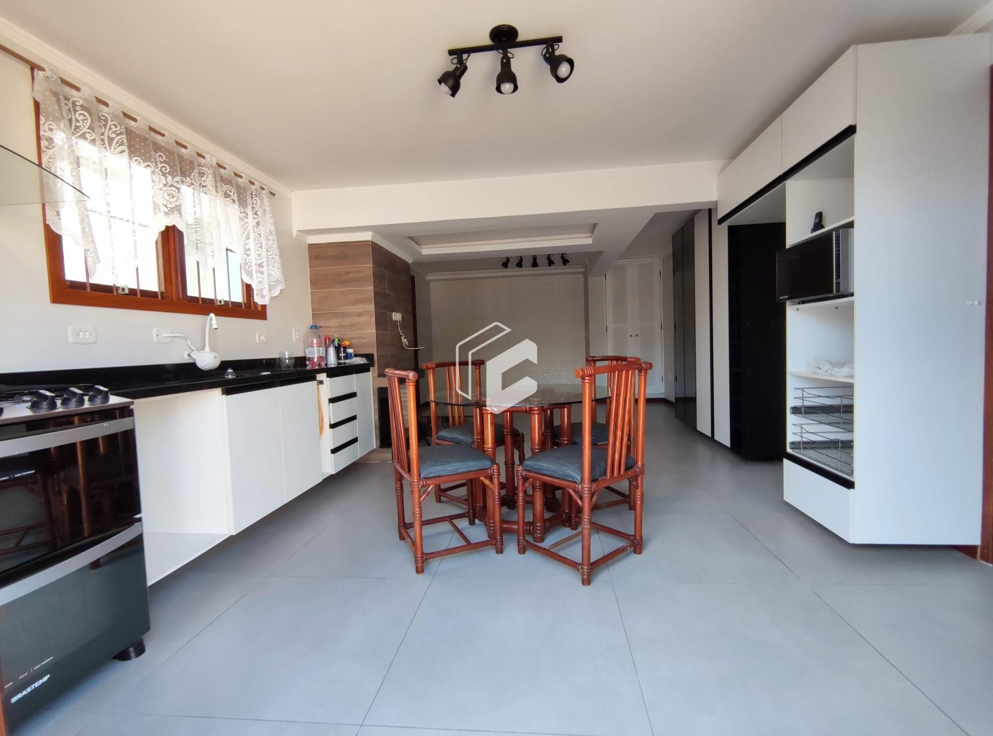 Casa à venda com 5 quartos, 250m² - Foto 16