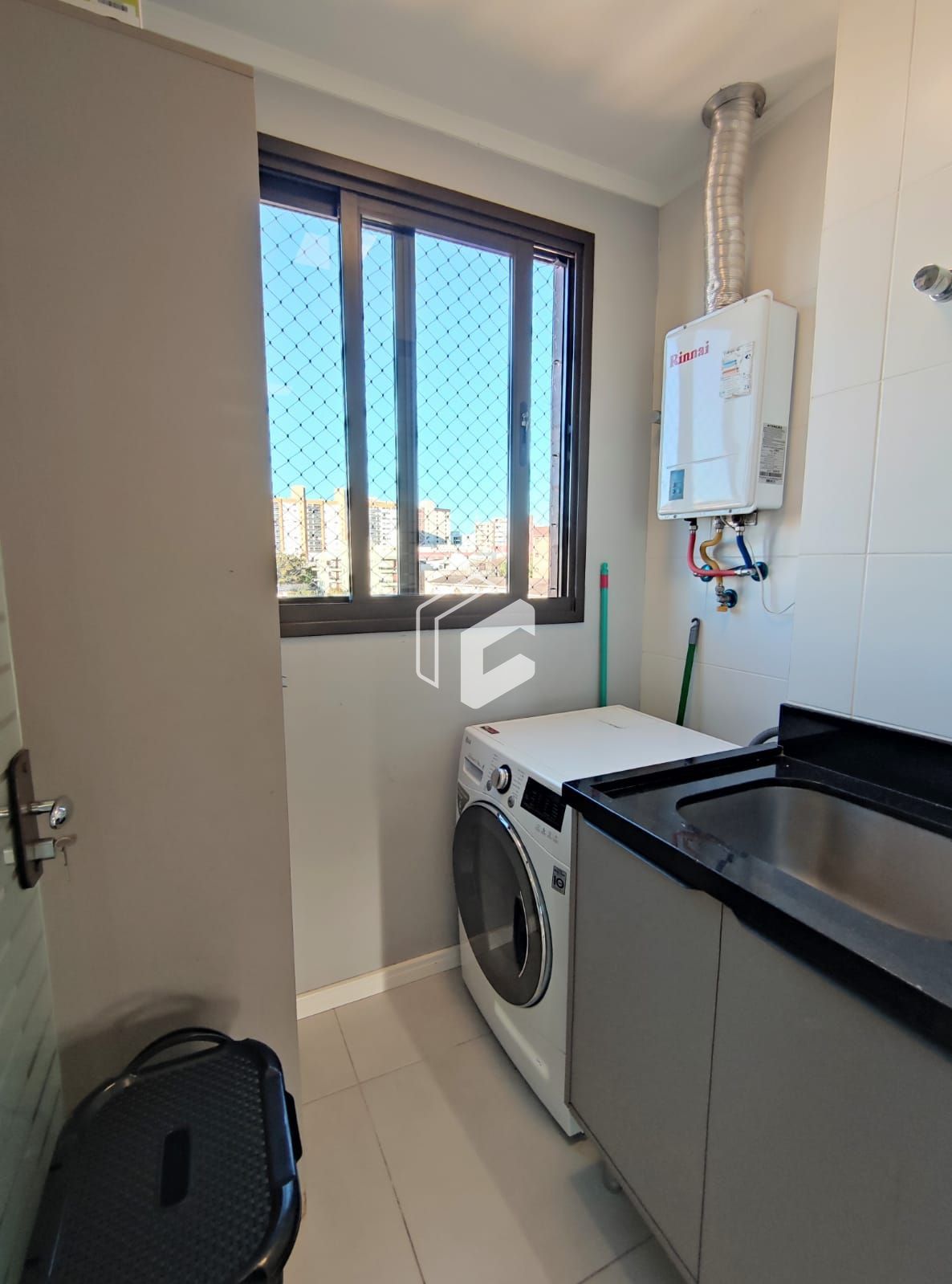 Apartamento à venda com 2 quartos, 75m² - Foto 14