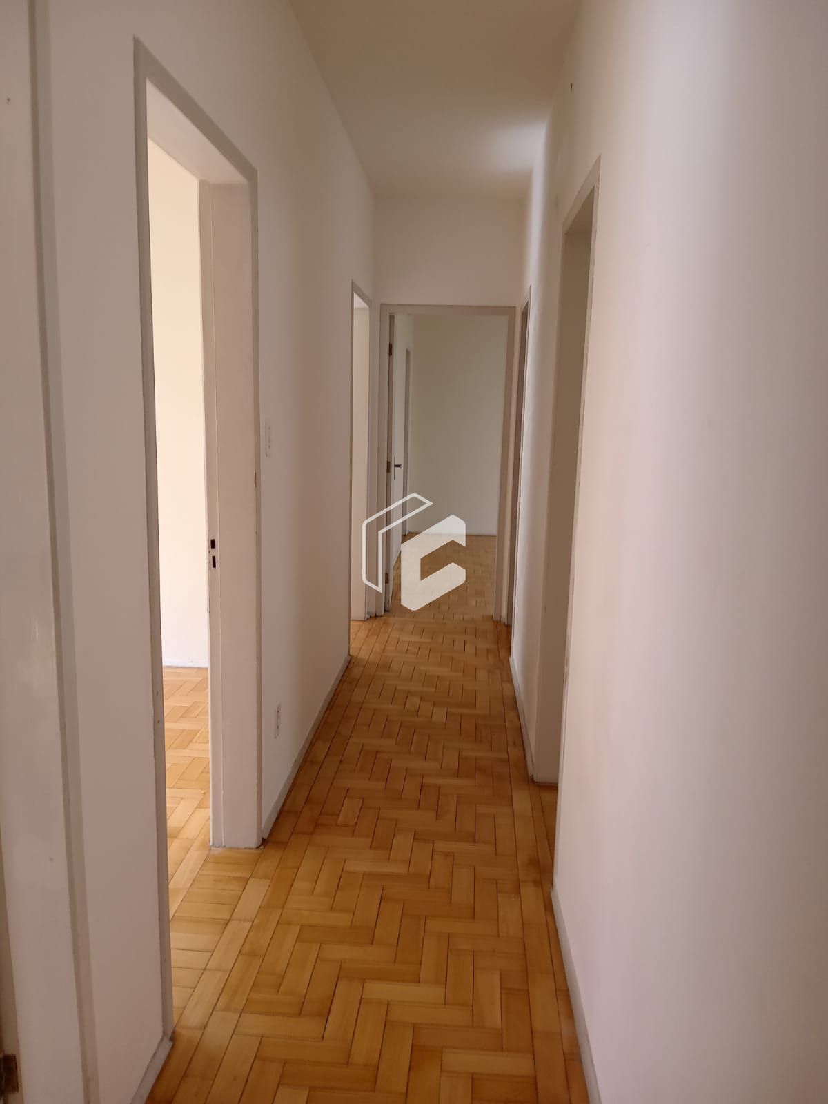 Apartamento à venda com 3 quartos, 107m² - Foto 11