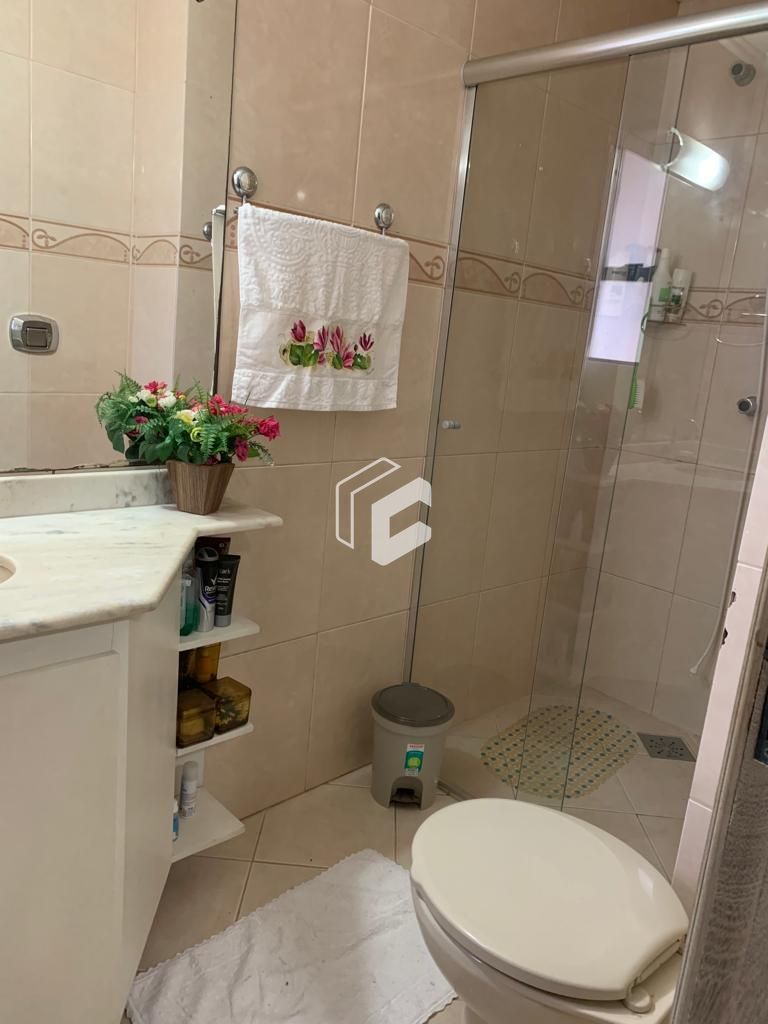 Apartamento à venda com 2 quartos, 76m² - Foto 3