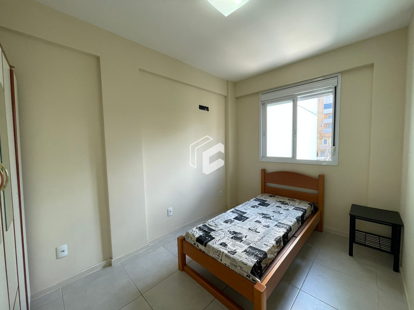 Apartamento à venda com 1 quarto, 44m² - Foto 3