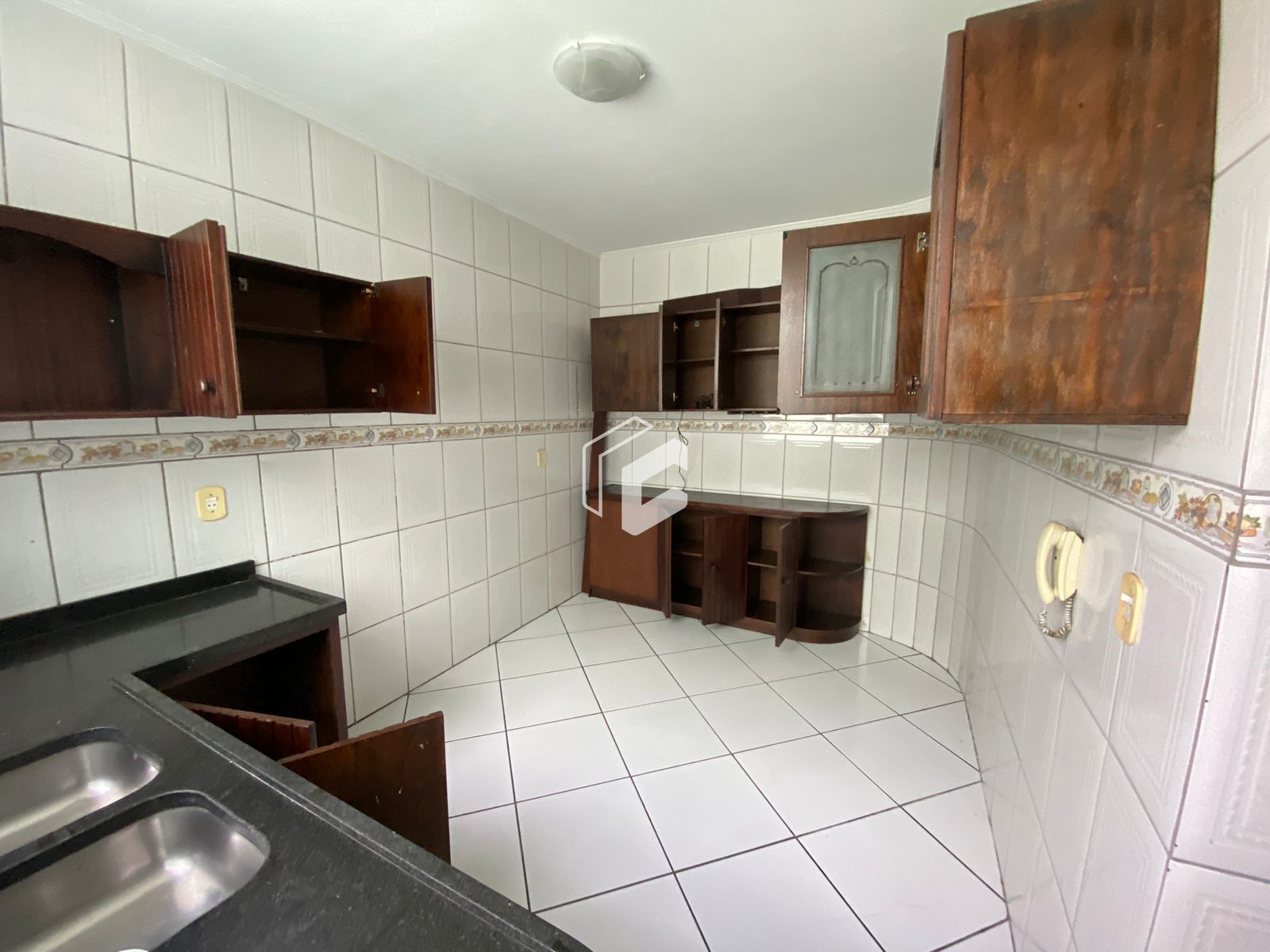 Apartamento à venda com 3 quartos, 105m² - Foto 4