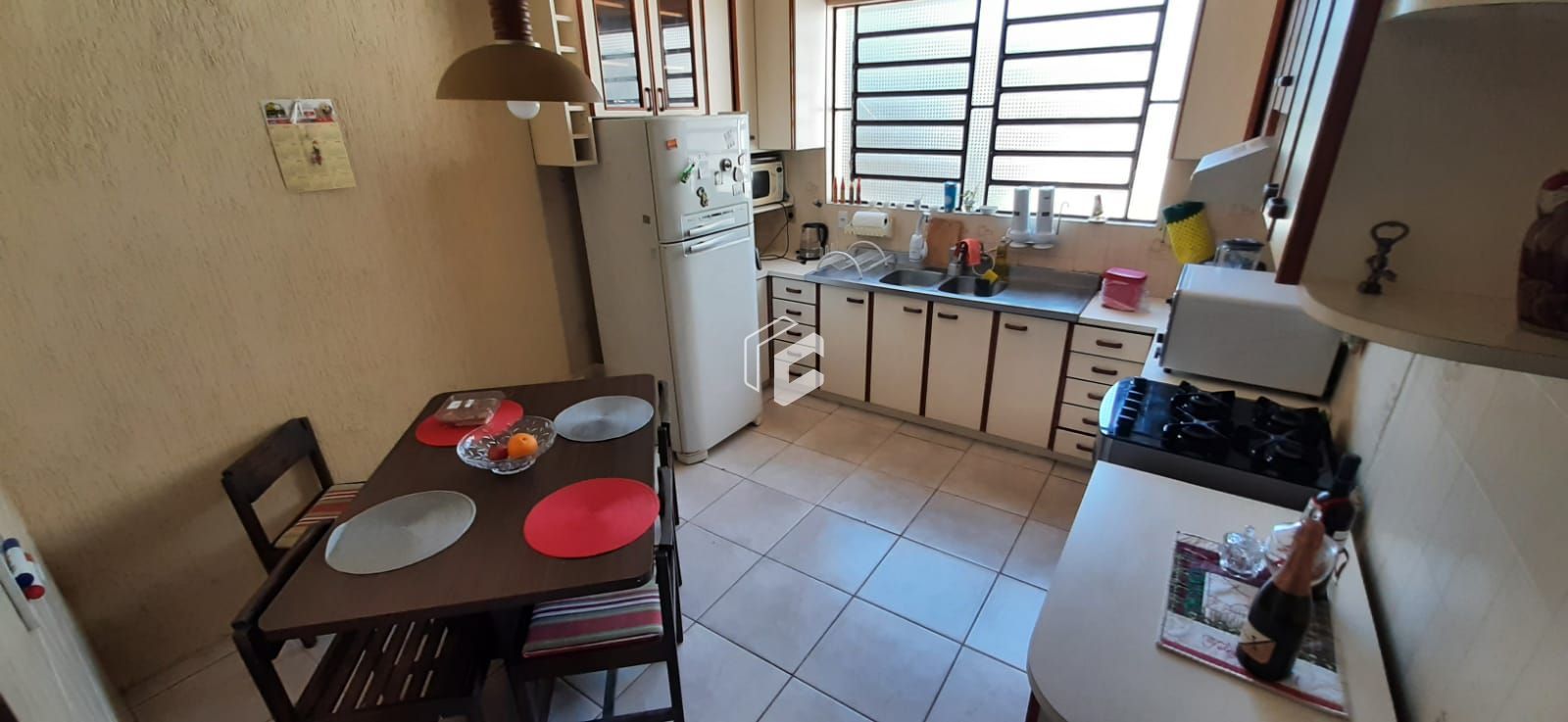 Sobrado à venda com 3 quartos, 208m² - Foto 9