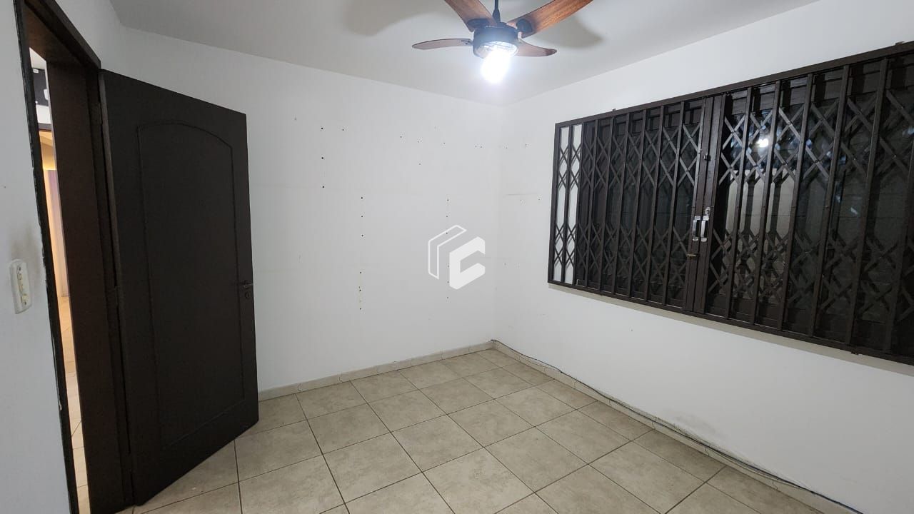 Casa, 3 quartos, 240 m² - Foto 15