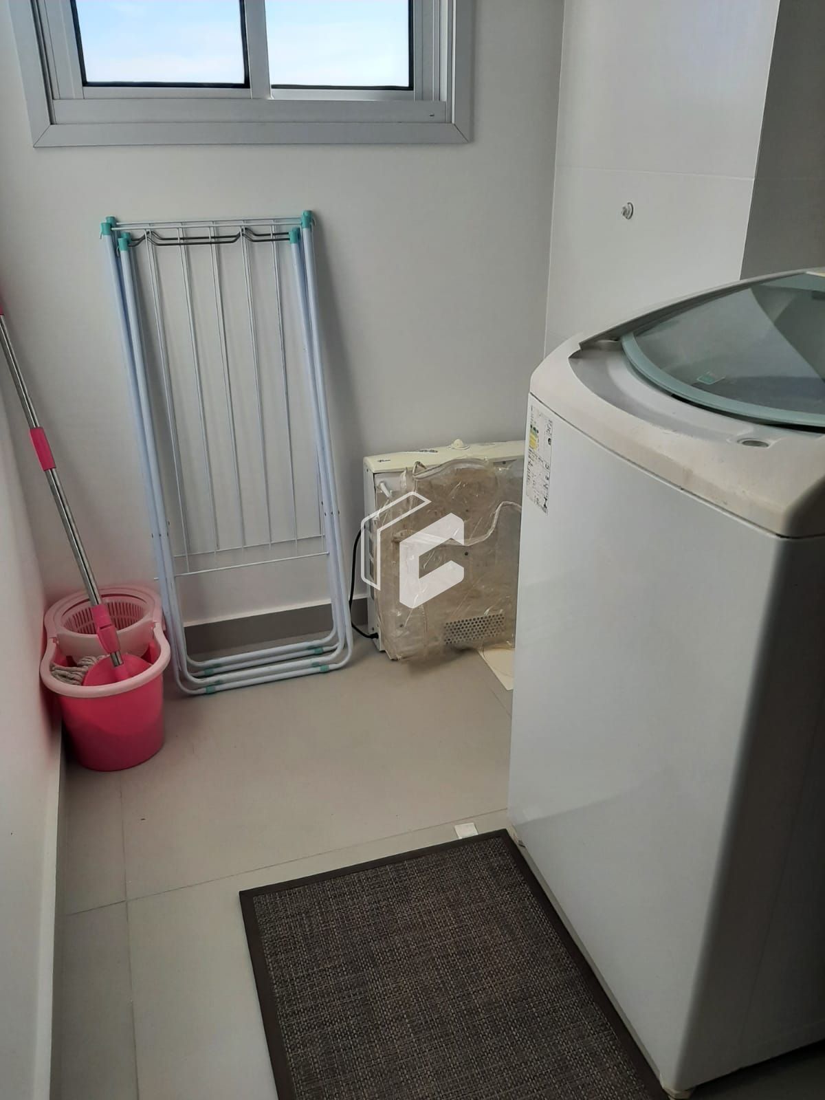 Apartamento à venda com 2 quartos, 65m² - Foto 12