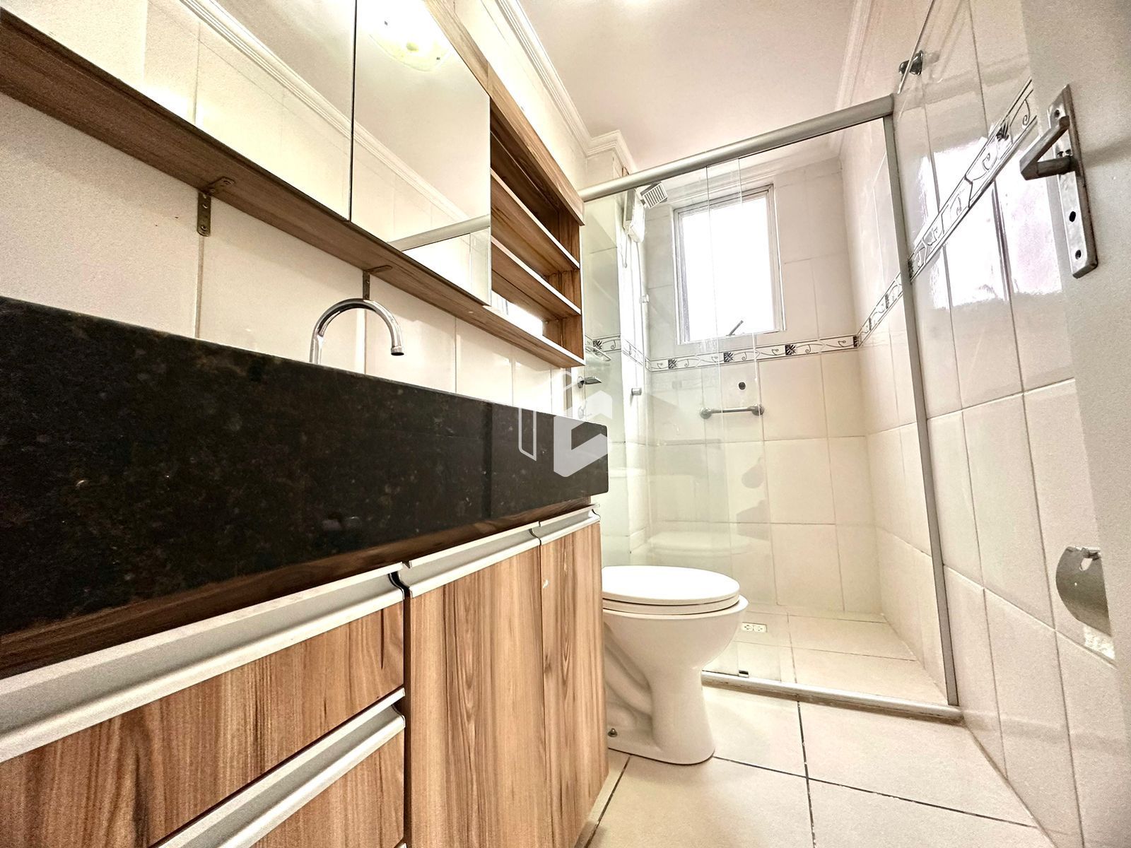 Apartamento à venda com 3 quartos, 121m² - Foto 19