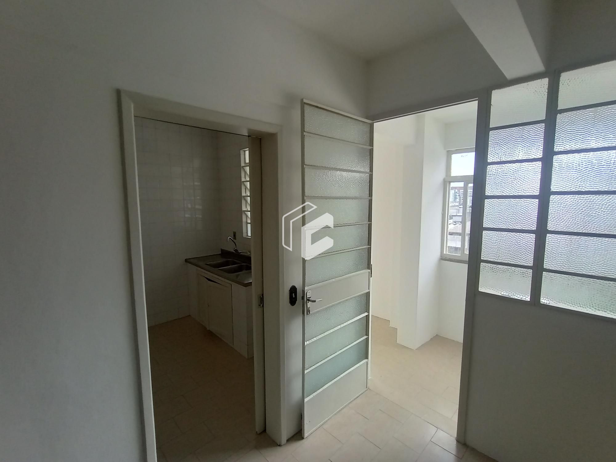 Apartamento à venda com 3 quartos, 143m² - Foto 5