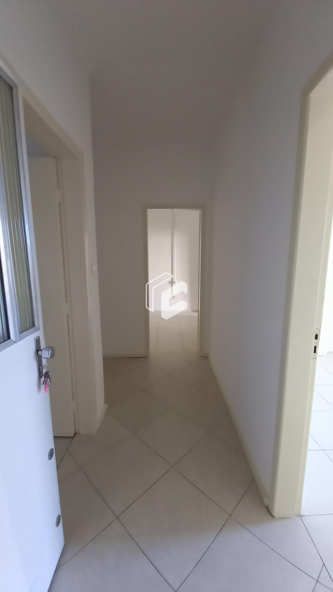 Conjunto Comercial-Sala para alugar com 9 quartos, 130m² - Foto 3