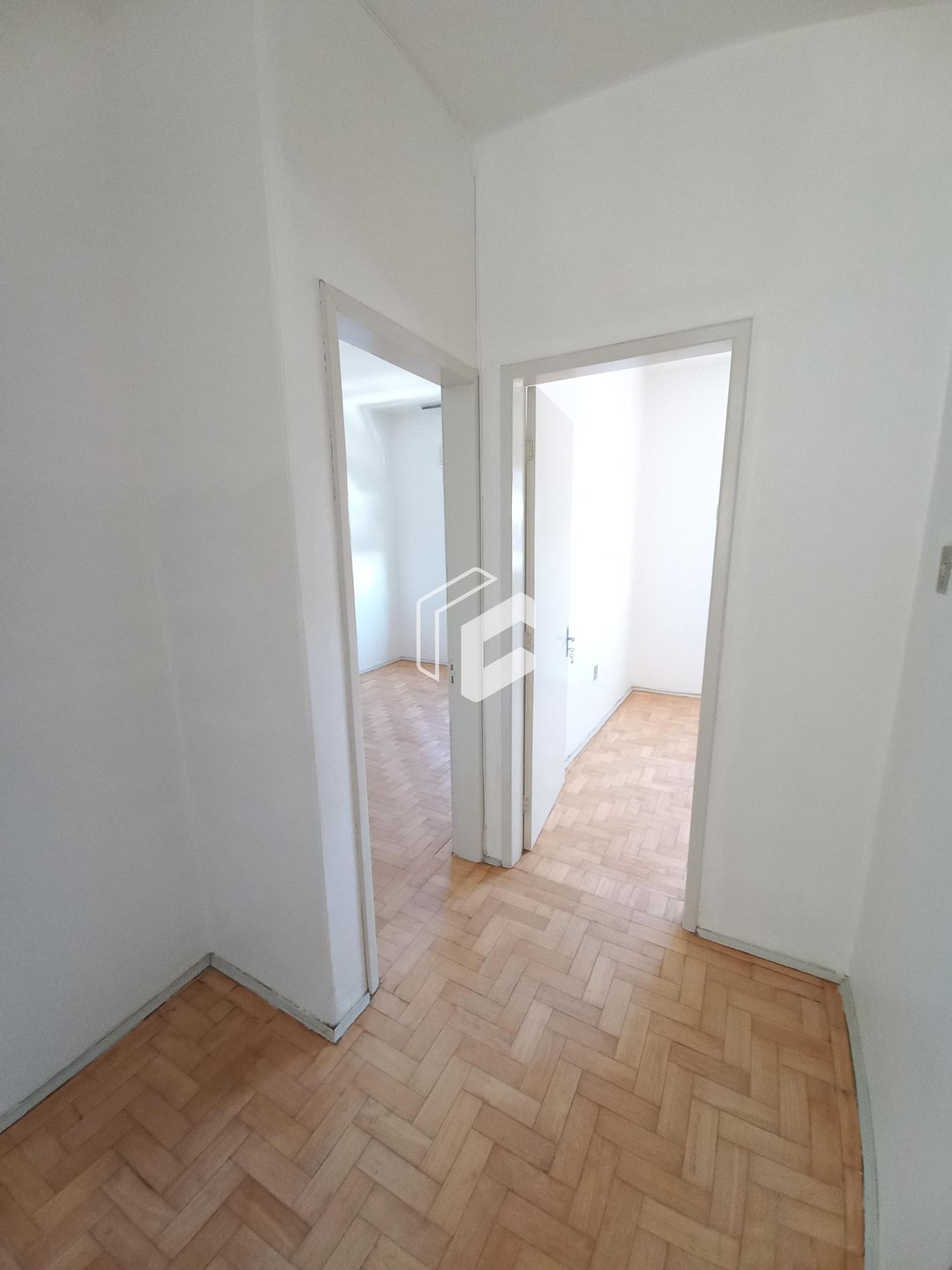 Apartamento para alugar com 3 quartos, 77m² - Foto 9