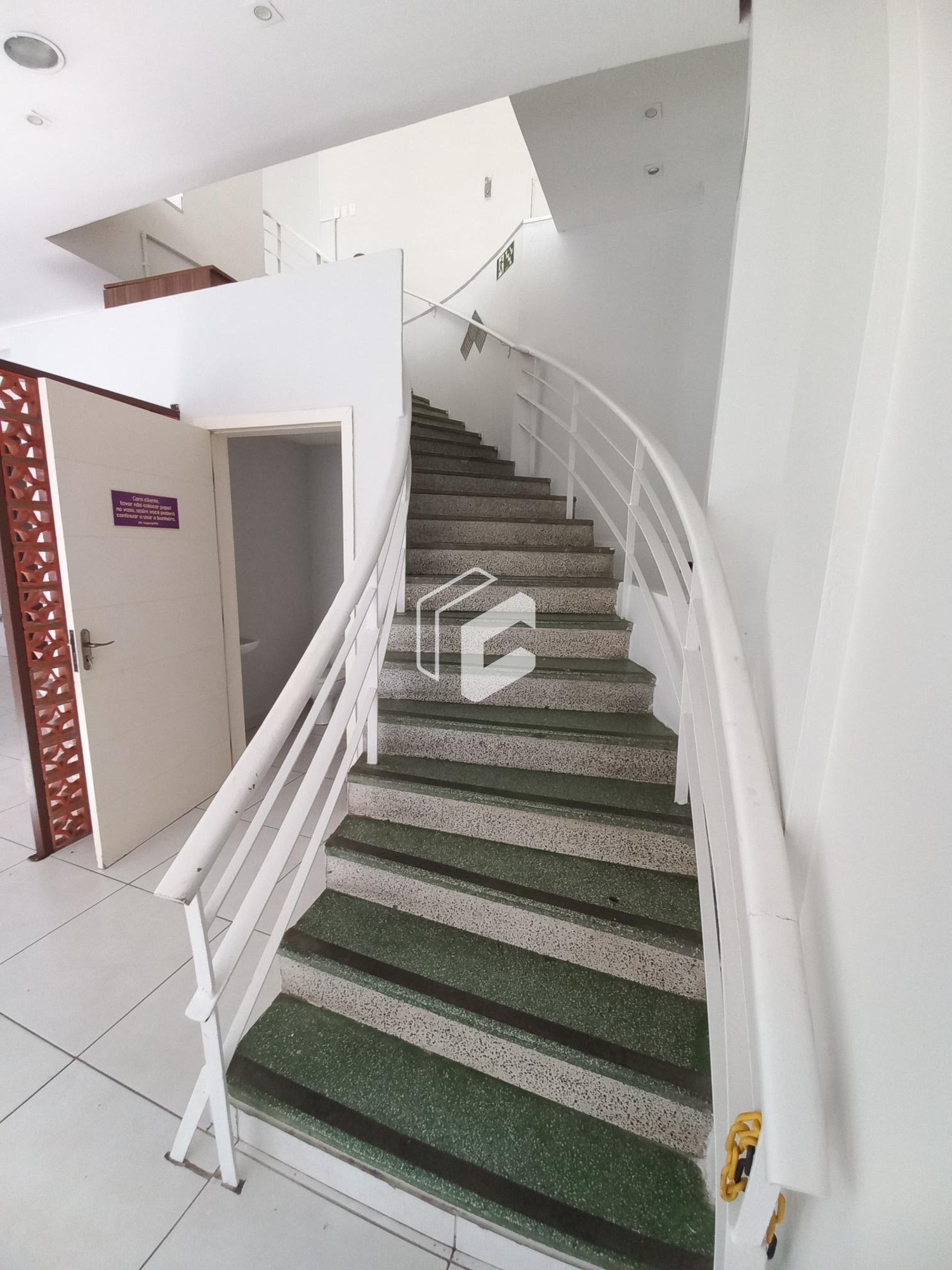 Loja-Salão para alugar com 3 quartos, 194m² - Foto 11