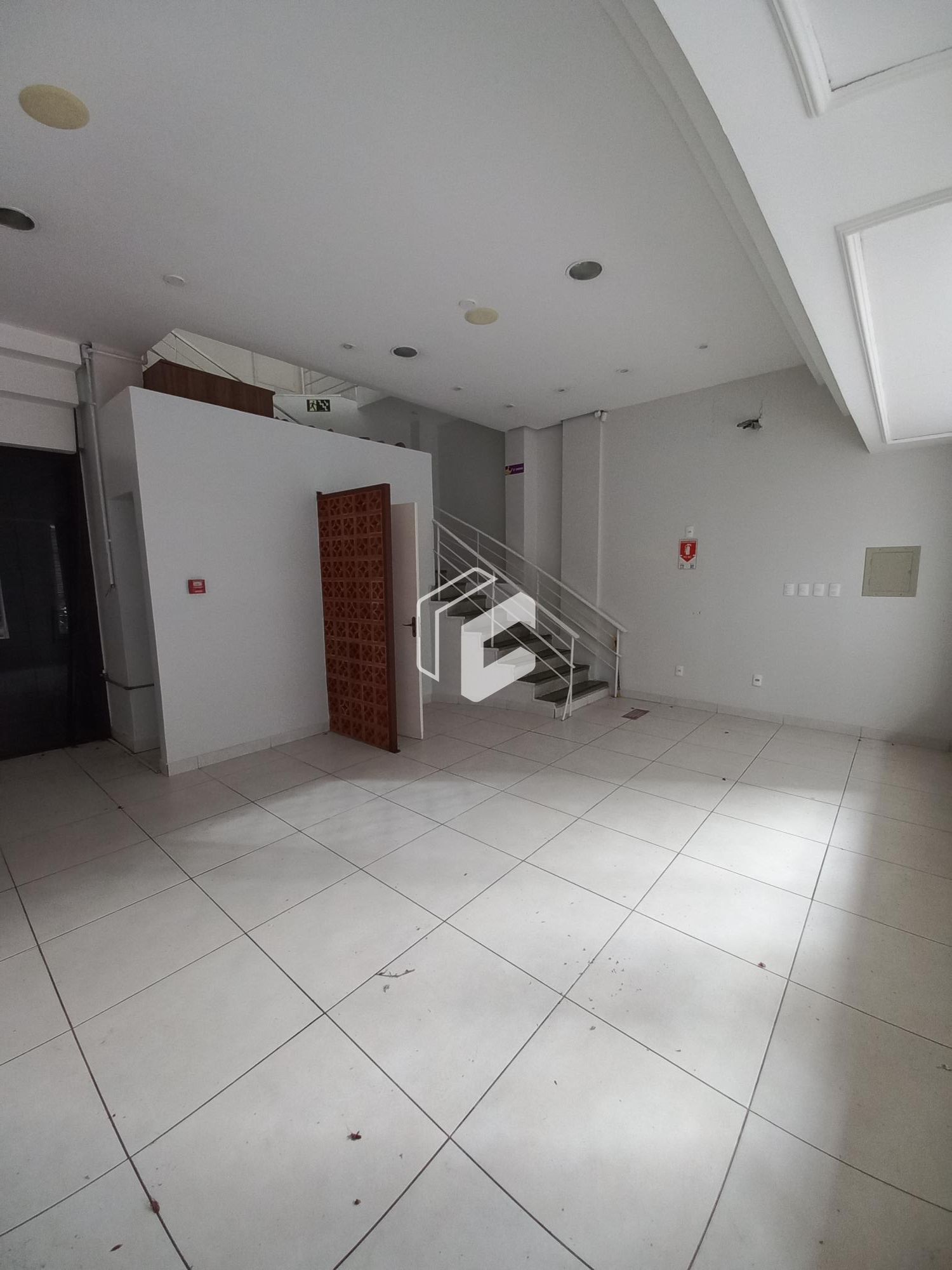 Loja-Salão para alugar com 3 quartos, 194m² - Foto 10