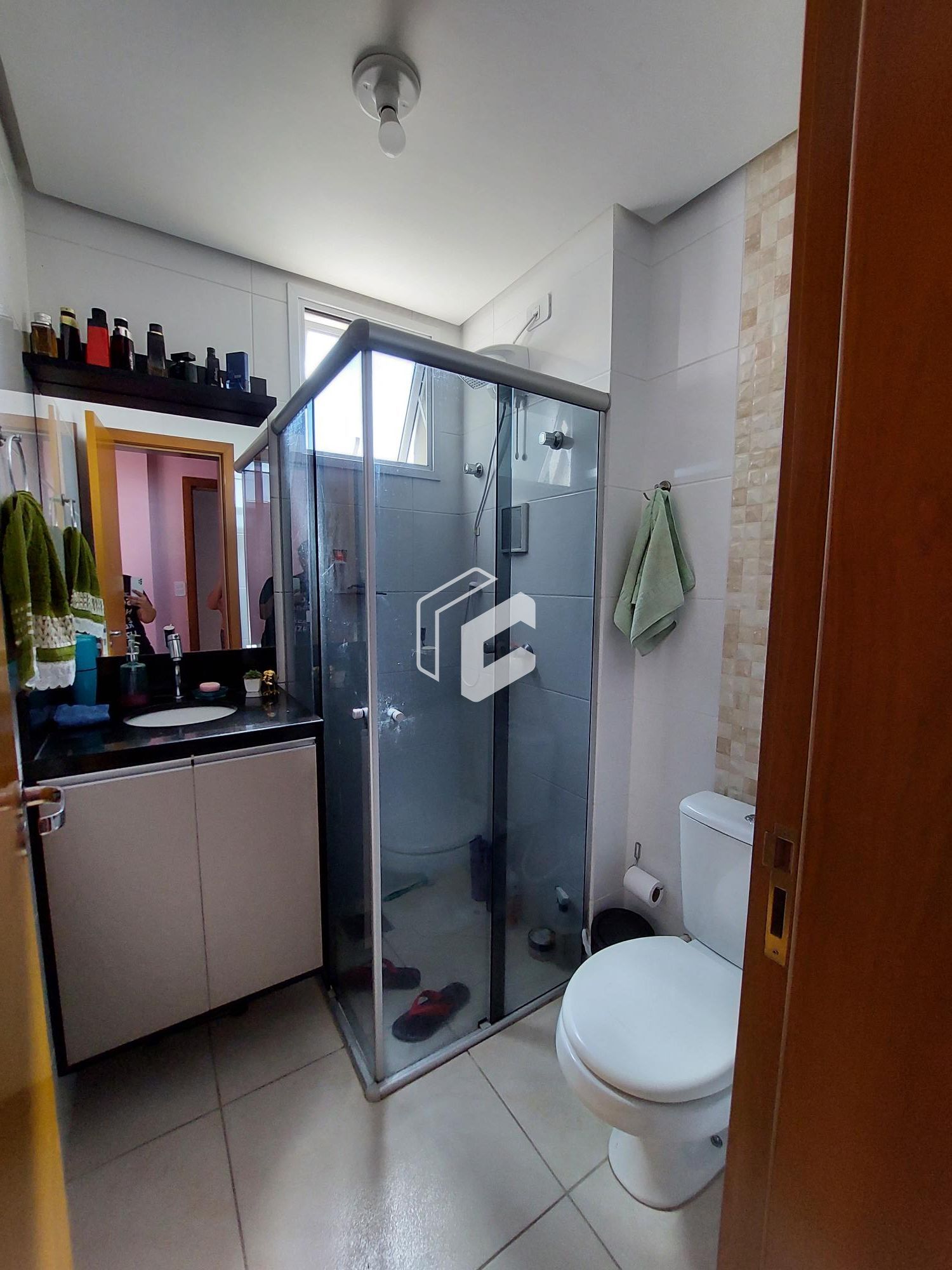 Apartamento à venda com 2 quartos, 75m² - Foto 13