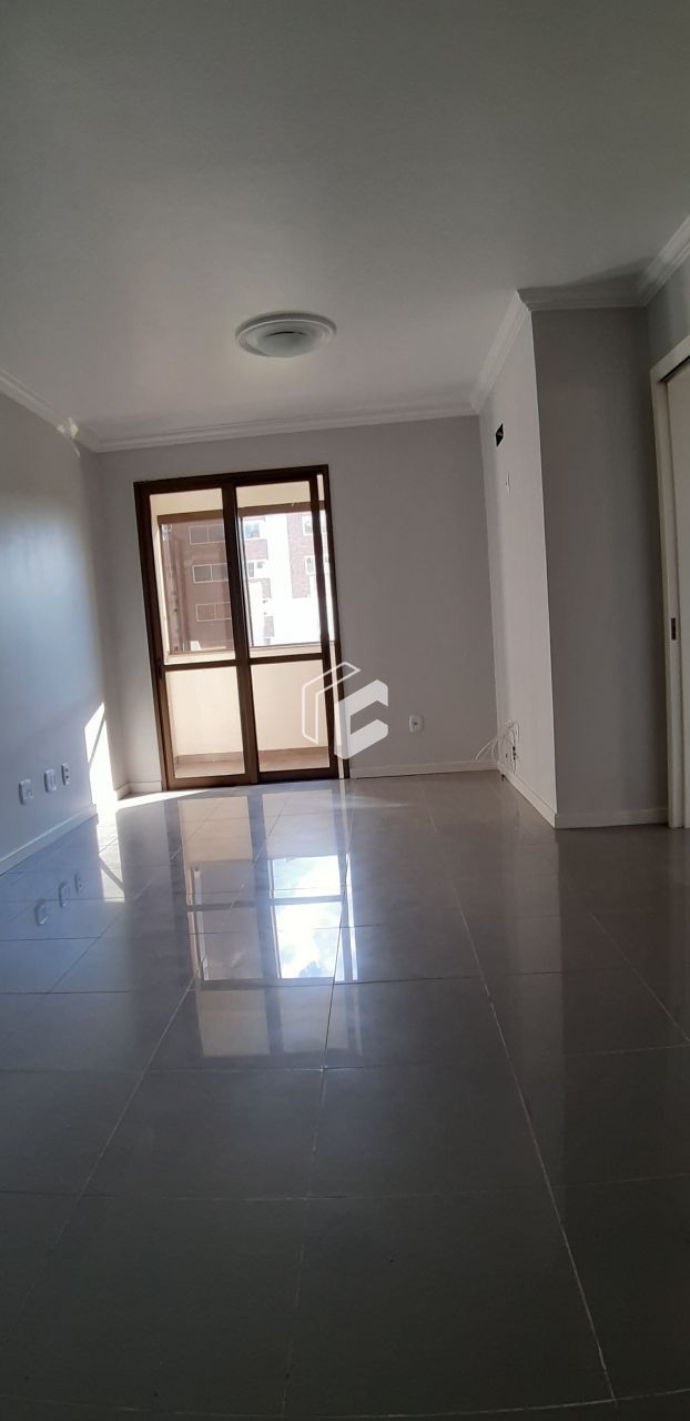 Apartamento à venda com 3 quartos, 107m² - Foto 7