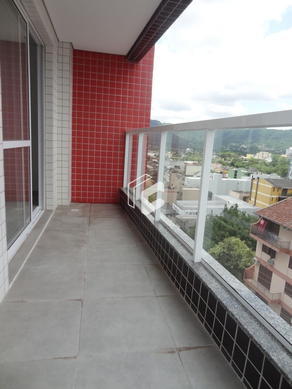 Apartamento à venda com 3 quartos, 165m² - Foto 8