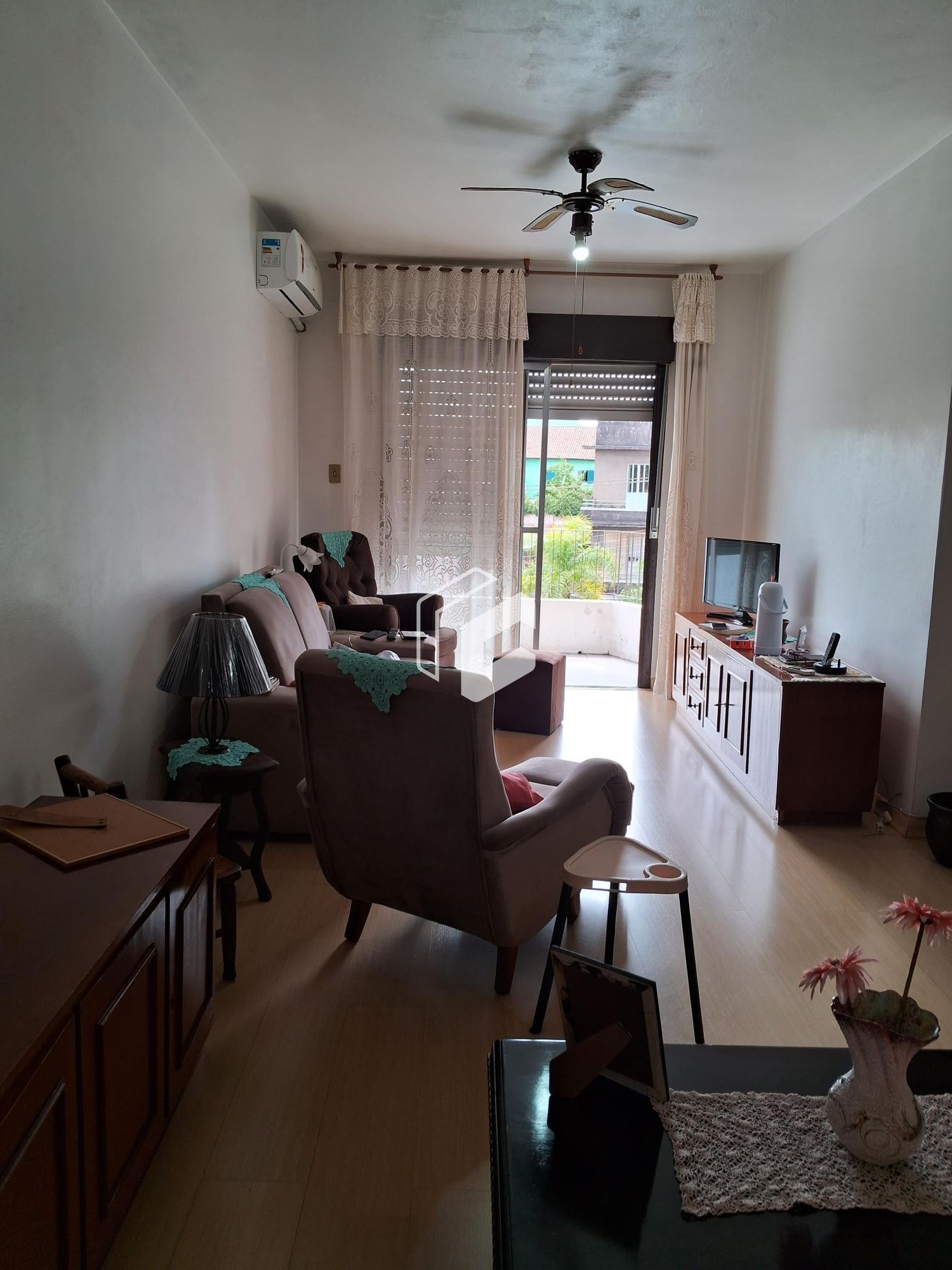 Apartamento à venda com 2 quartos, 88m² - Foto 2