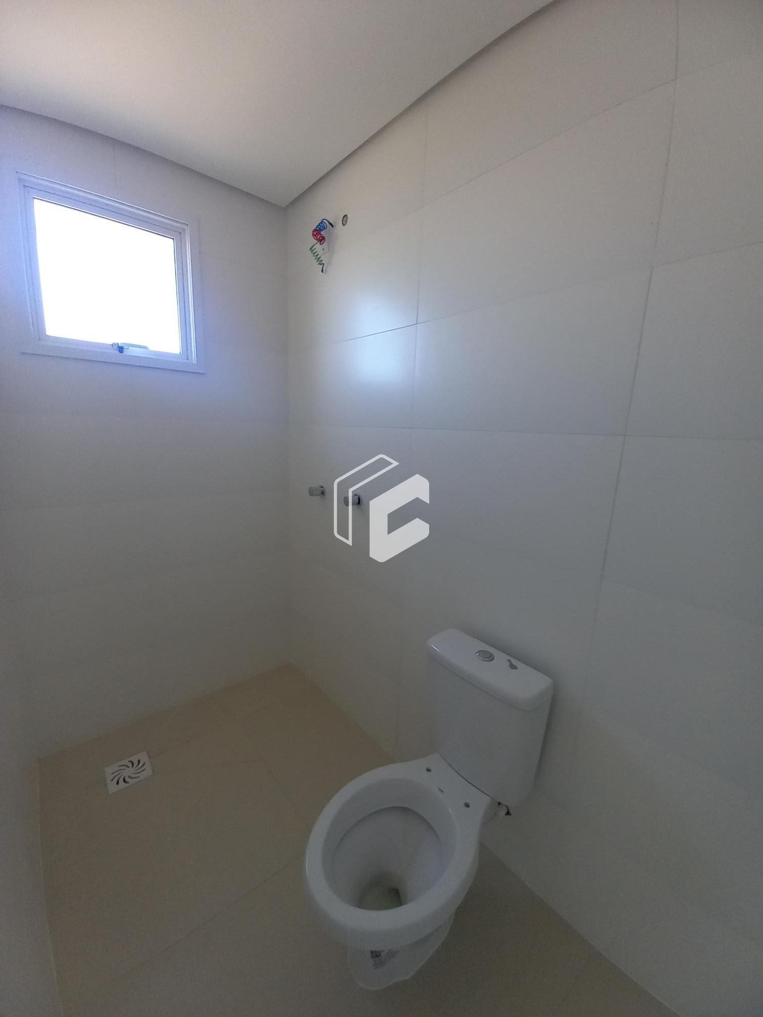 Apartamento à venda com 2 quartos, 75m² - Foto 4