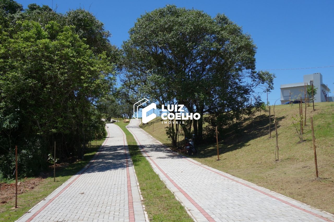 Ciclovia e pista de caminhada