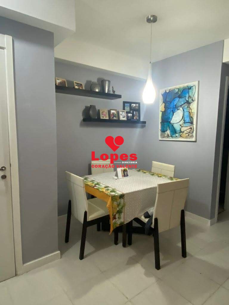 Apartamento à venda com 2 quartos, 78m² - Foto 4