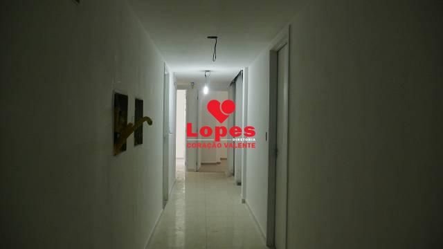 Apartamento à venda com 2 quartos, 50m² - Foto 13