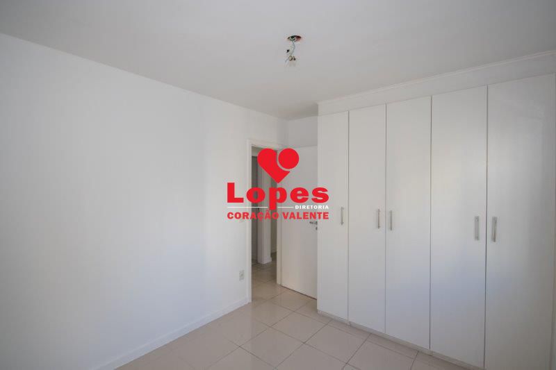 Apartamento à venda com 3 quartos, 102m² - Foto 23