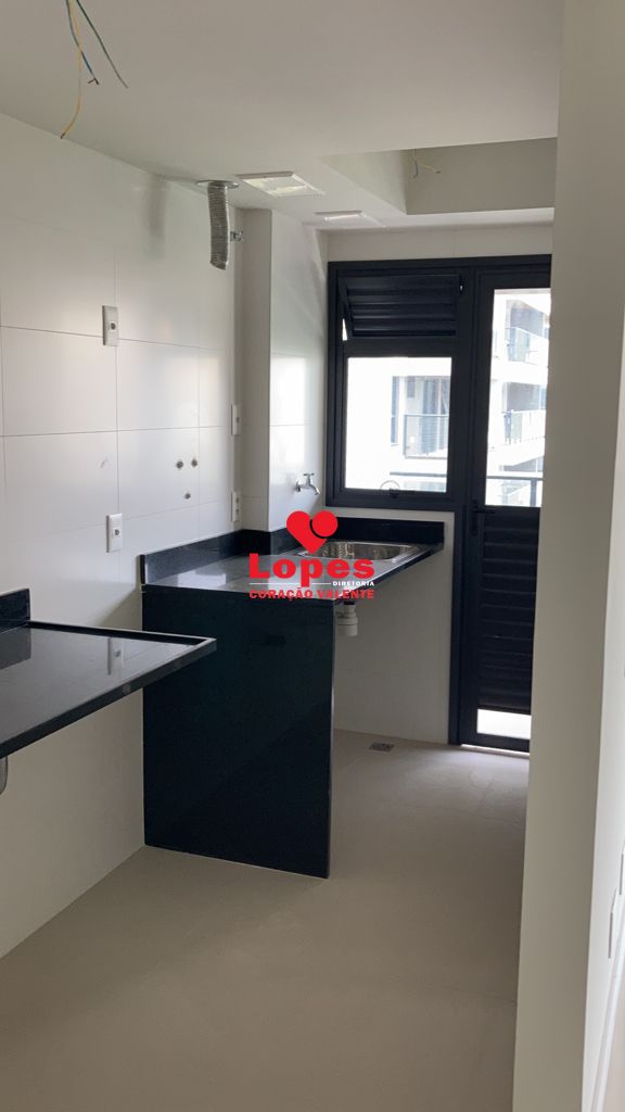 Apartamento à venda com 2 quartos, 72m² - Foto 9