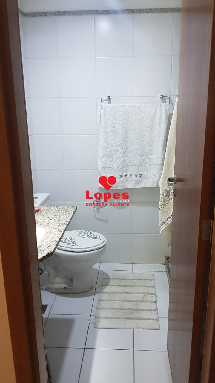 Apartamento à venda com 2 quartos, 70m² - Foto 11