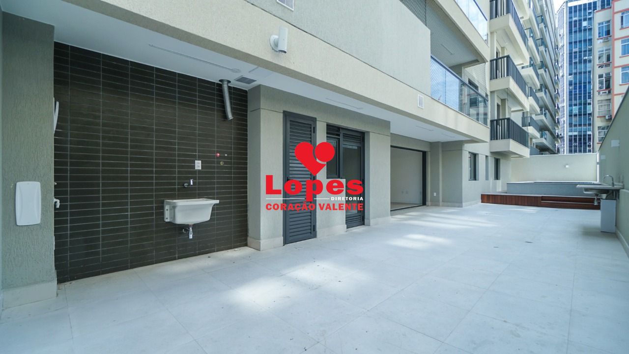 Apartamento à venda com 3 quartos, 198m² - Foto 12