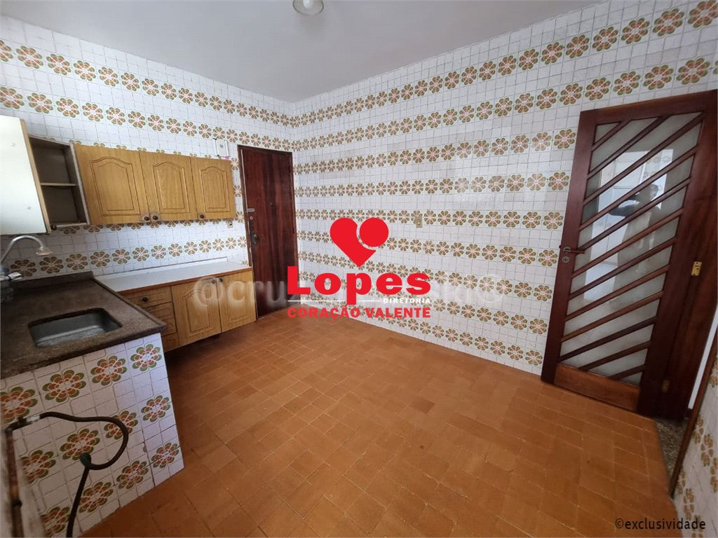 Apartamento à venda com 3 quartos, 82m² - Foto 15