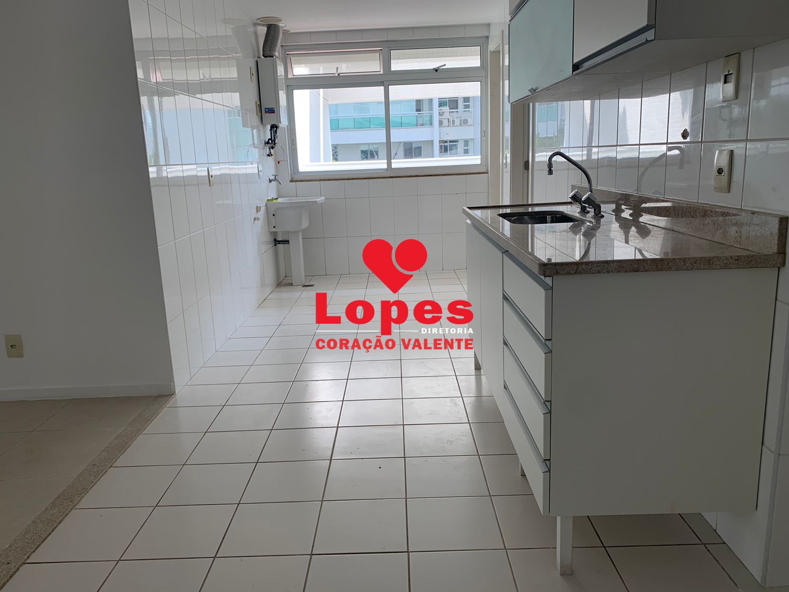 Apartamento à venda com 4 quartos, 162m² - Foto 10