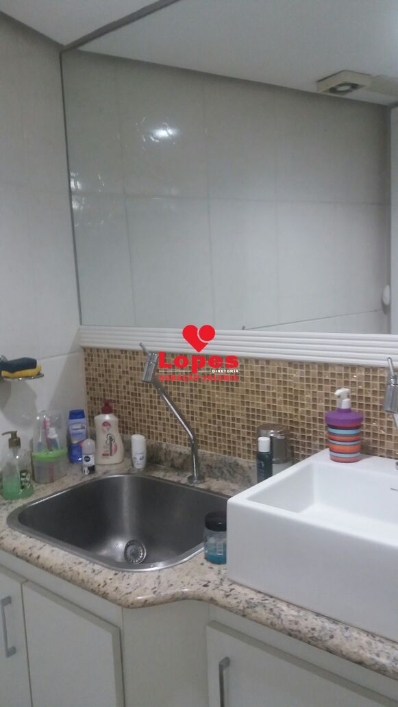 Apartamento à venda com 2 quartos, 65m² - Foto 19