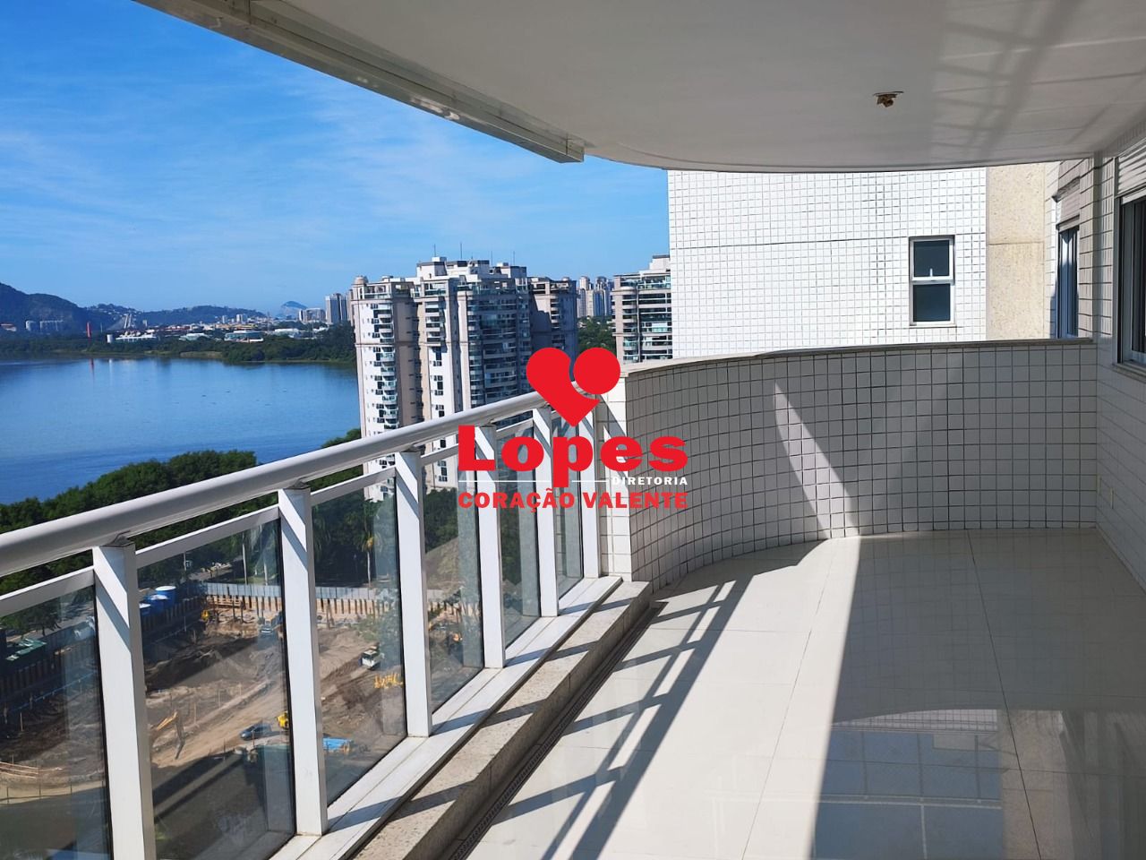 Cobertura à venda com 3 quartos, 252m² - Foto 5