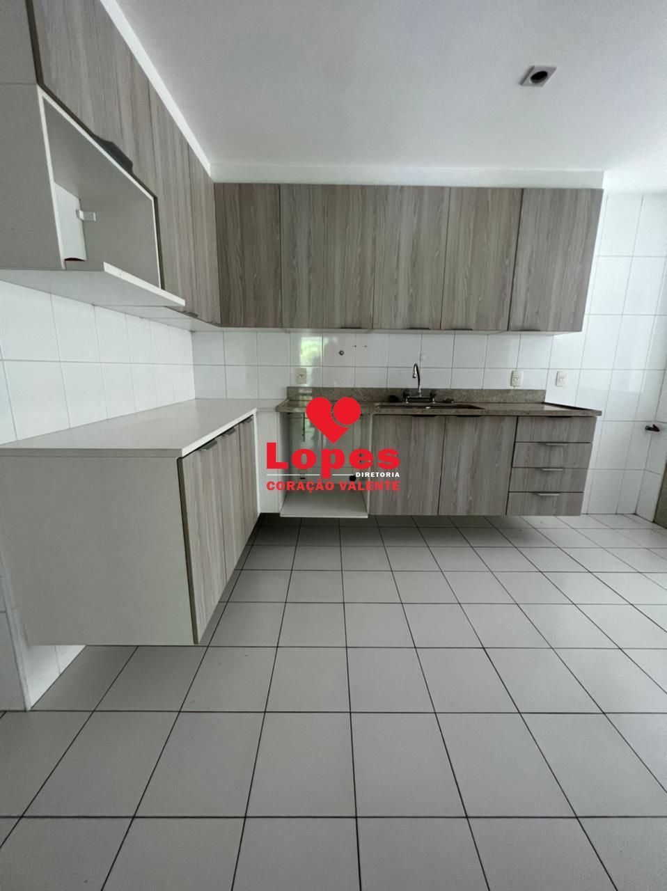 Apartamento à venda com 4 quartos, 178m² - Foto 22