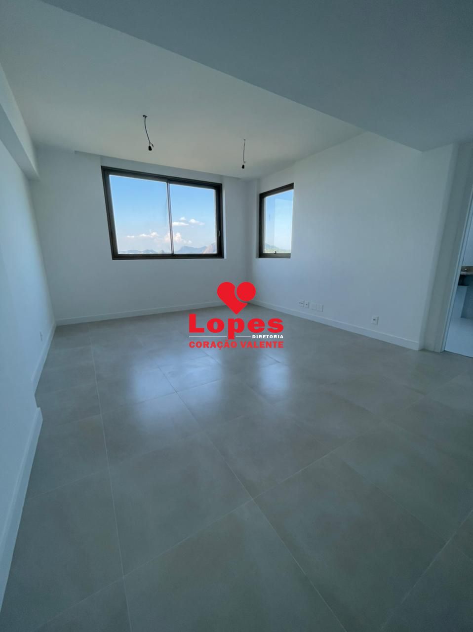 Apartamento à venda com 4 quartos, 160m² - Foto 7