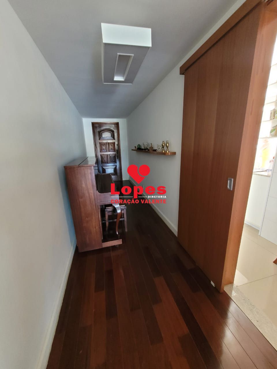 Apartamento à venda com 3 quartos, 172m² - Foto 8