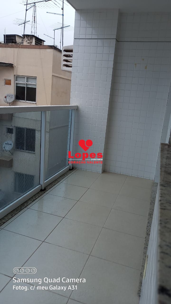 Apartamento à venda com 2 quartos, 67m² - Foto 12