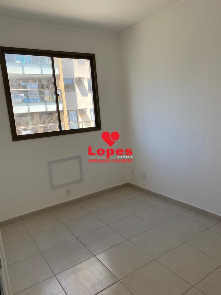 Apartamento à venda com 2 quartos, 65m² - Foto 11