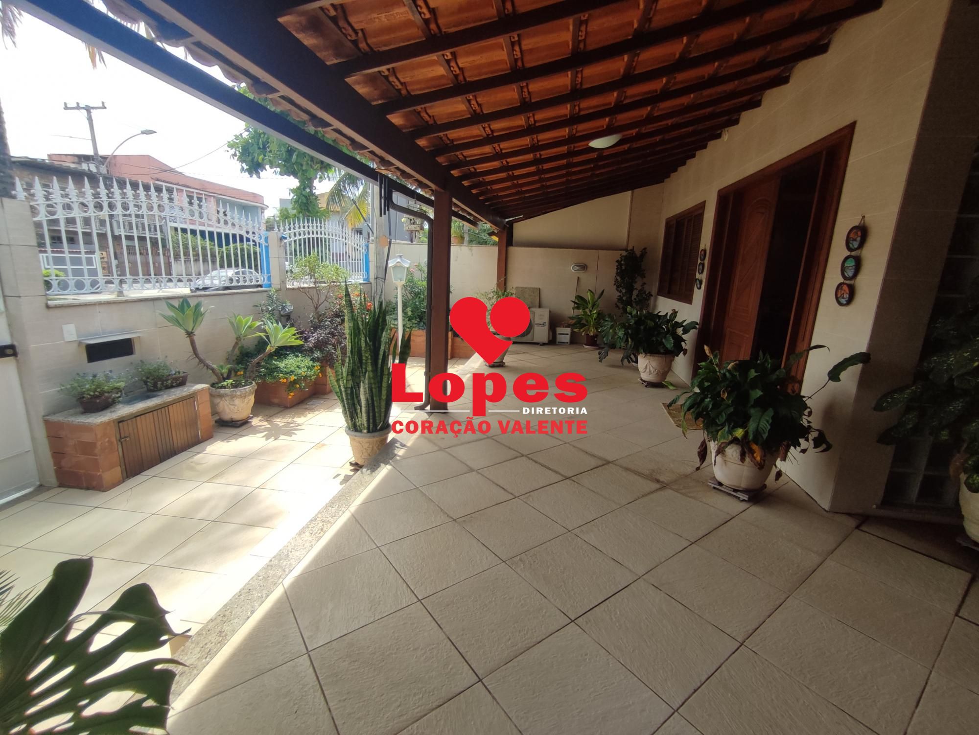 Casa, 4 quartos, 300 m² - Foto 32