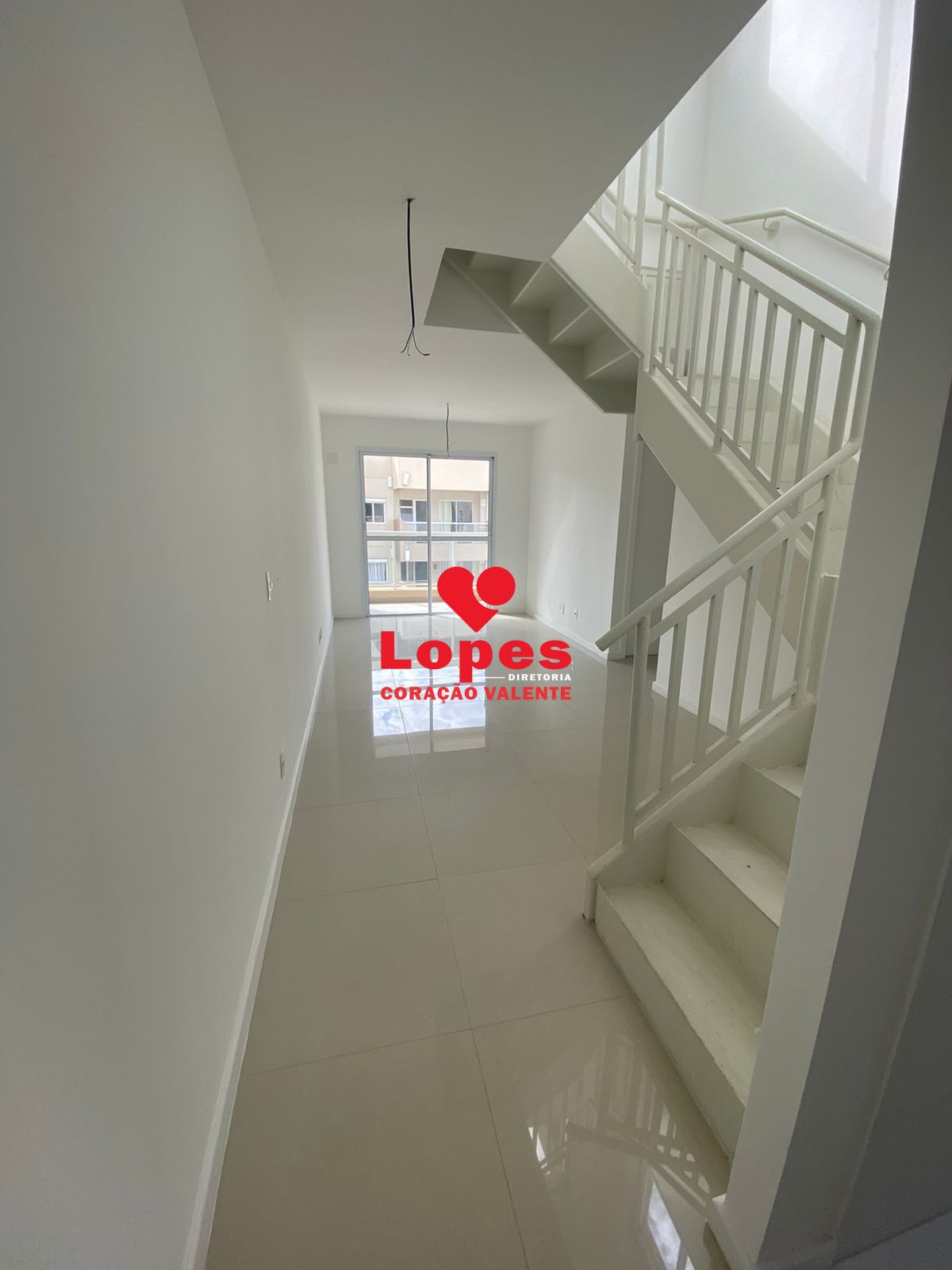 Cobertura, 3 quartos, 228 m² - Foto 1