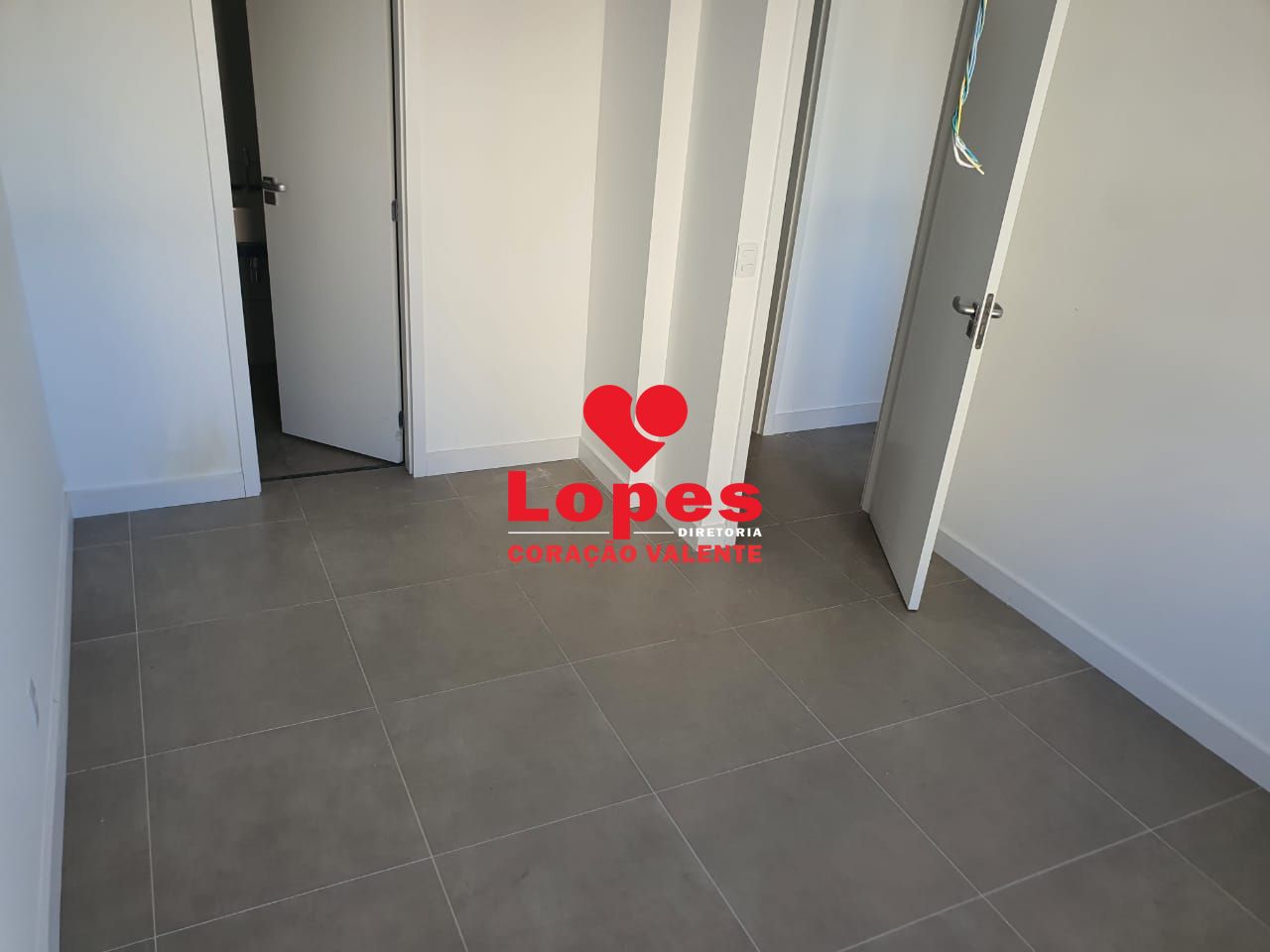 Apartamento à venda com 3 quartos, 83m² - Foto 16