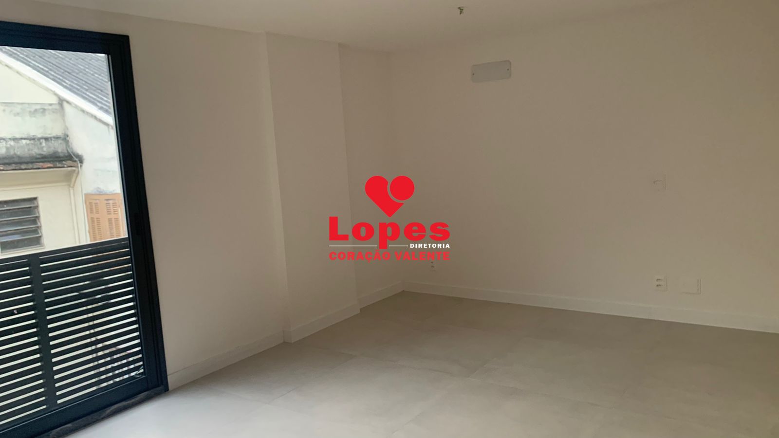 Apartamento à venda com 1 quarto, 28m² - Foto 12