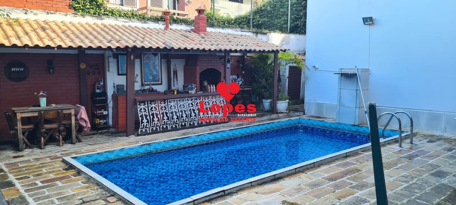 Casa, 6 quartos, 311 m² - Foto 2