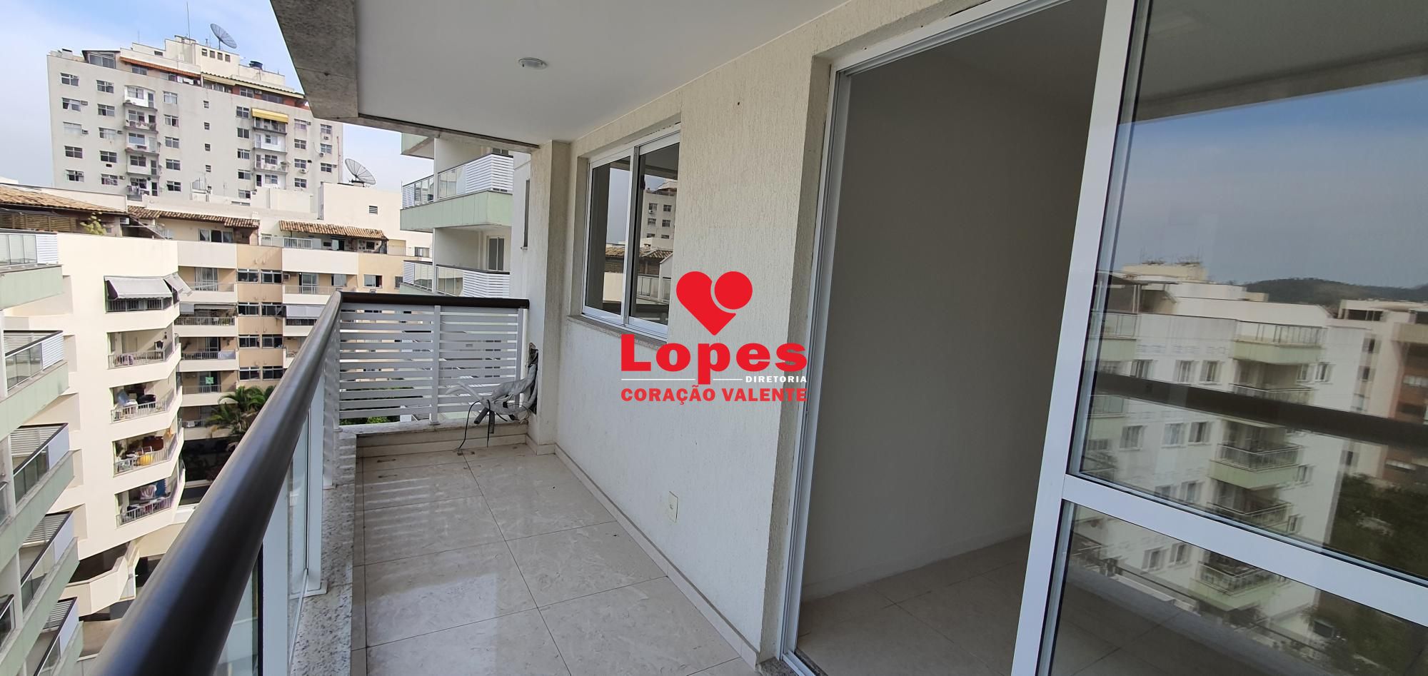 Apartamento à venda com 3 quartos, 77m² - Foto 12