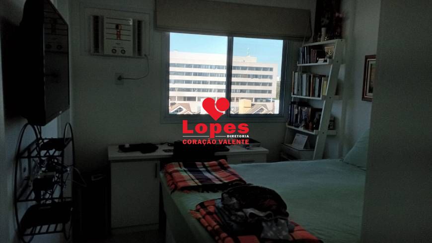 Apartamento à venda com 3 quartos, 92m² - Foto 12