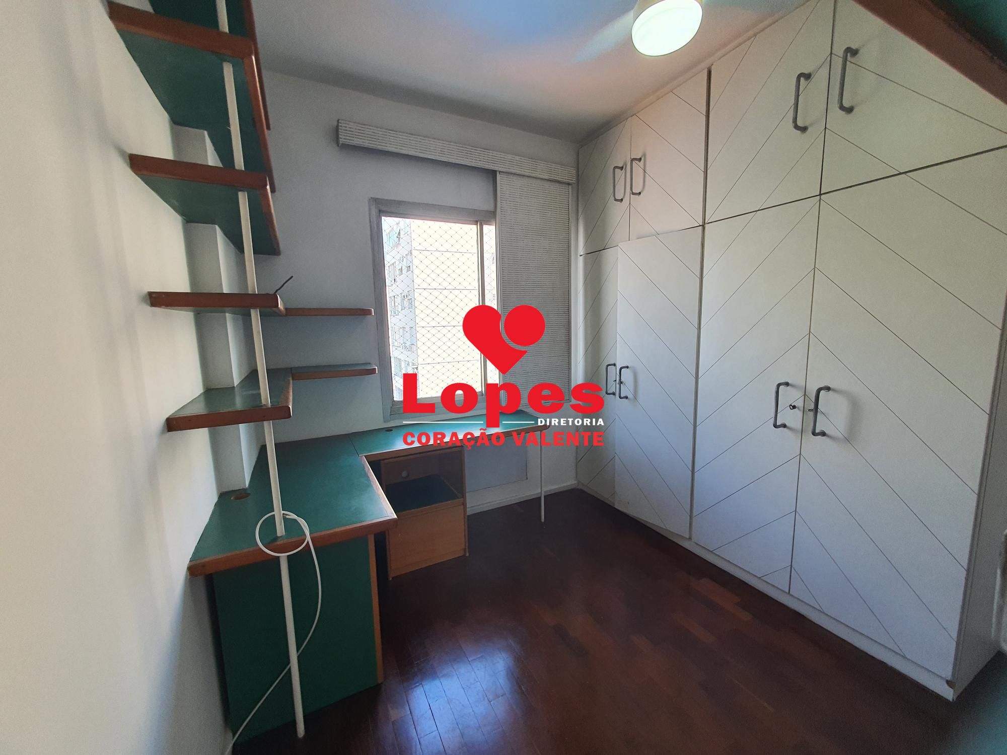 Apartamento à venda com 2 quartos, 80m² - Foto 25